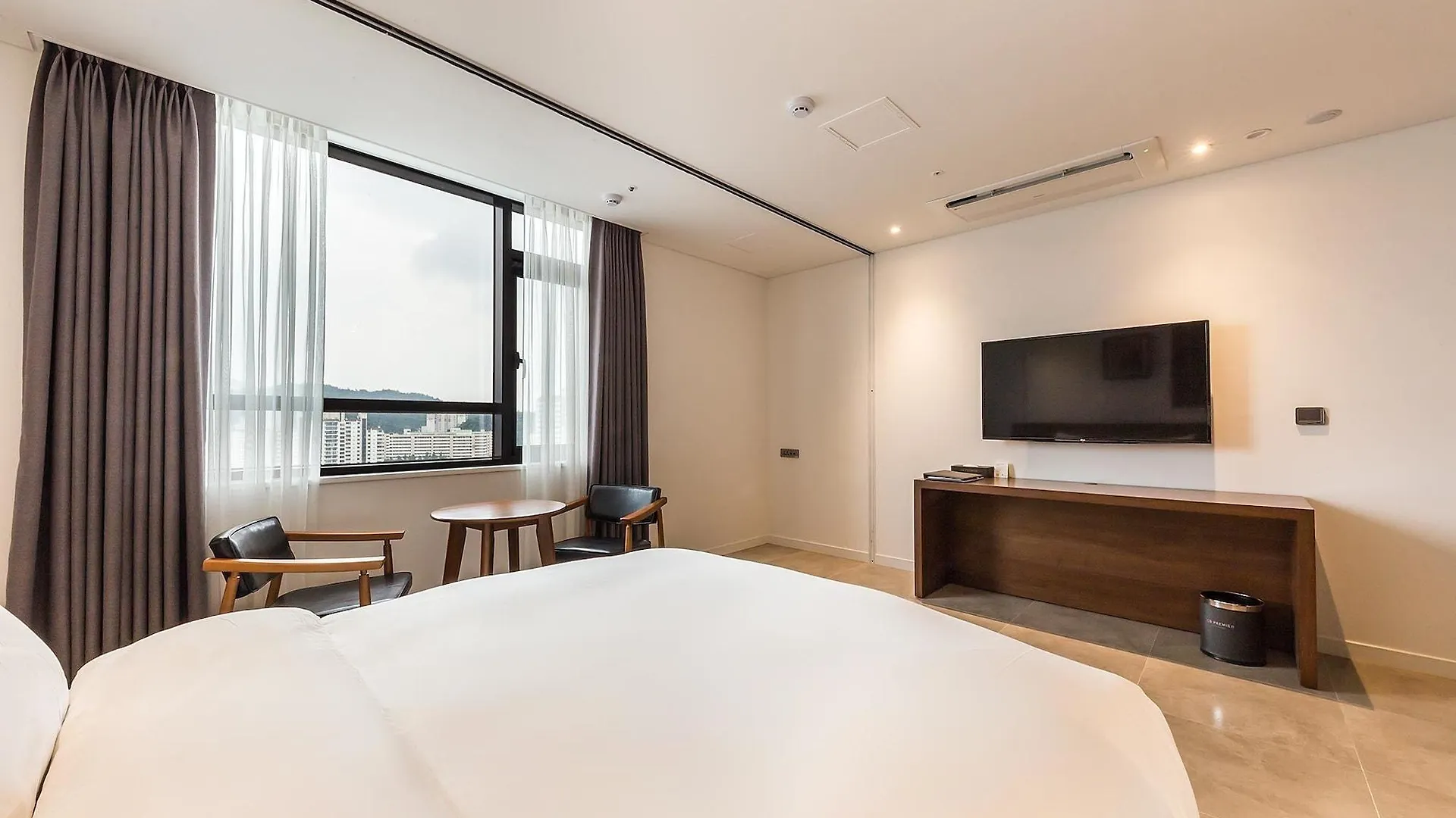 Cs Premier Hotel Soul