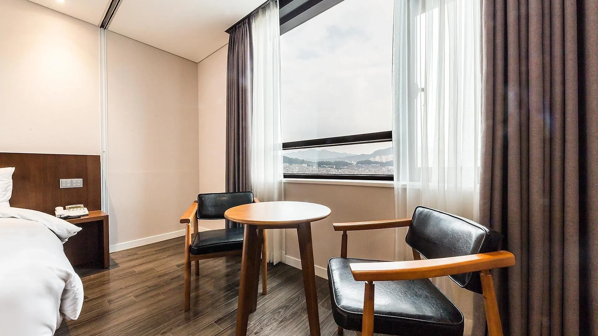 Cs Premier Hotel Soul